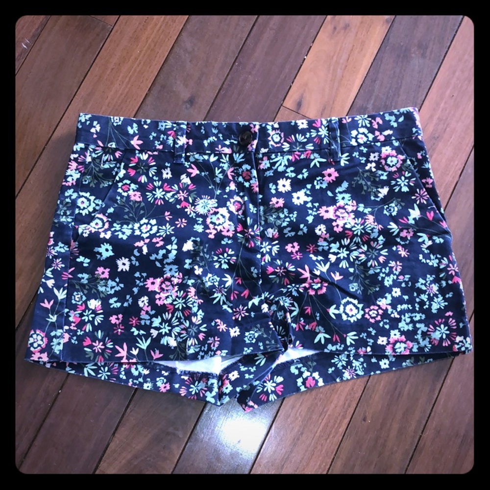 GAP floral summer shorts